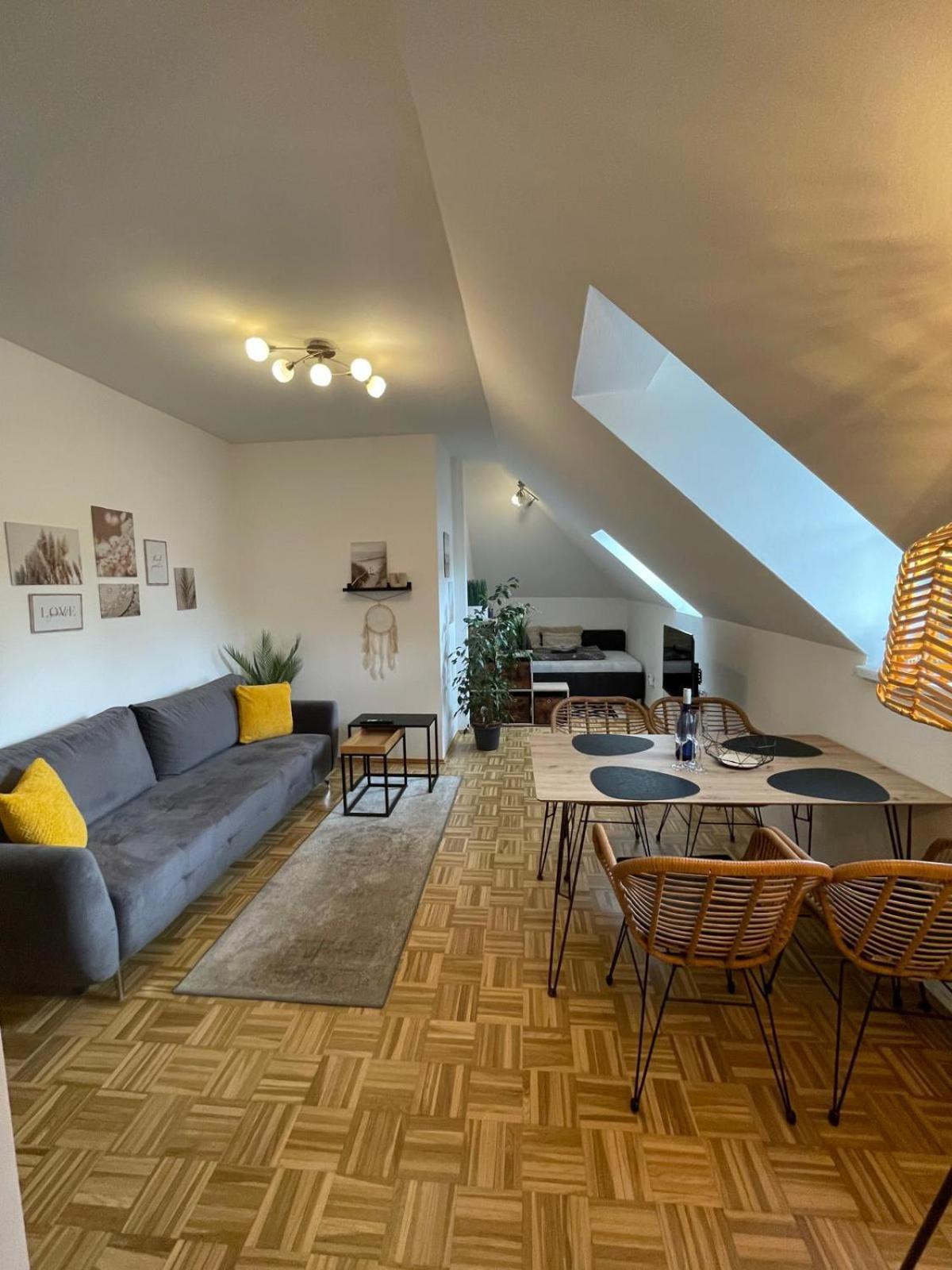 Bullsliving Seeapartment 5 Velden am Woerthersee Exterior photo